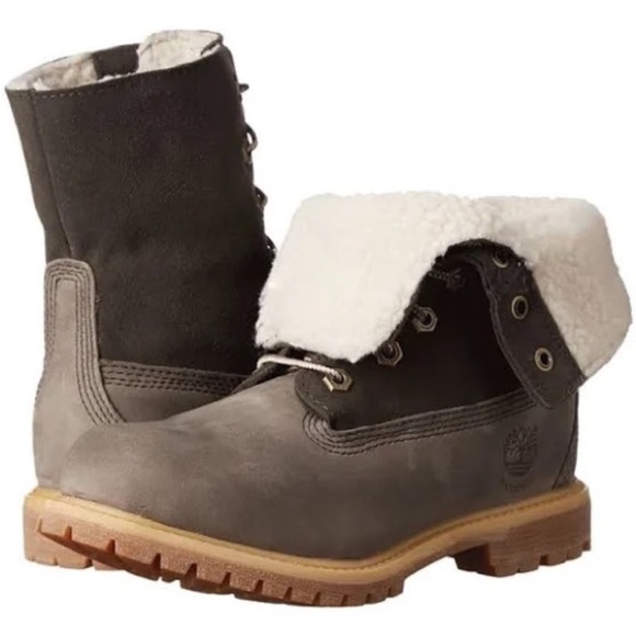 Timberland Shoes - Timberland Sherpa lined boots